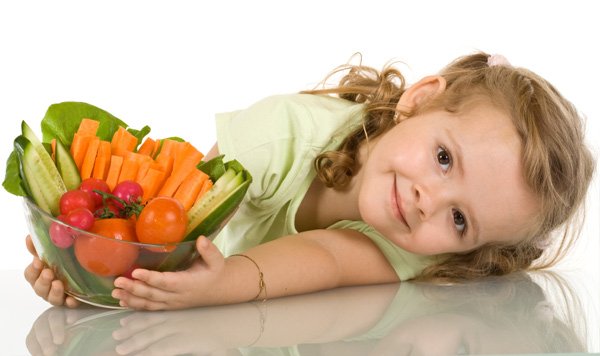 Những lưu ý trong chế độ dinh dưỡng cho bé 3 tuổi