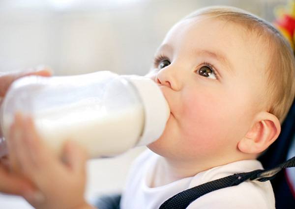 Kiến thức dinh dưỡng bé 11 tháng tuổi phát triển toàn diện