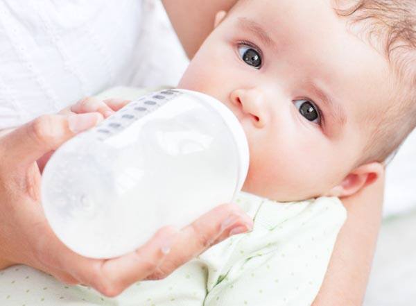 Tư vấn sữa Vinamilk cho trẻ sơ sinh