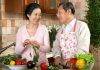 chế độ dinh dưỡng cho người lớn tuổi