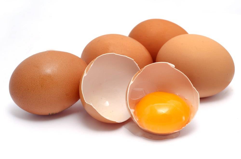 Phun môi có được ăn trứng không Giải đáp từ chuyên gia