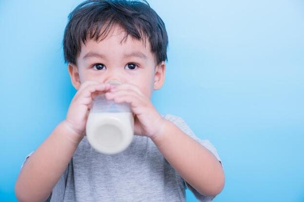 Sữa tăng cân cho trẻ cung cấp năng lượng, hỗ trợ phát triển thể chất