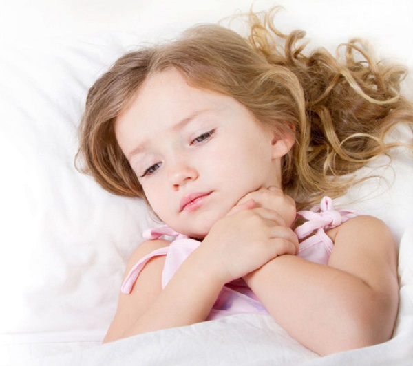 Trẻ bị sốt phát ban kiêng gì để nhanh khỏi?