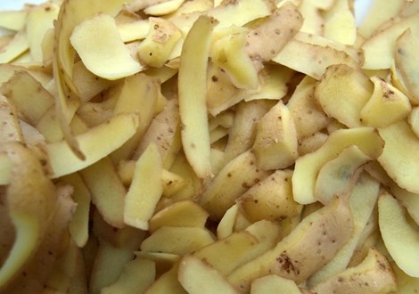 Vỏ khoai tây mang lại nhiều lợi ích hơn so với tinh bột từ củ.