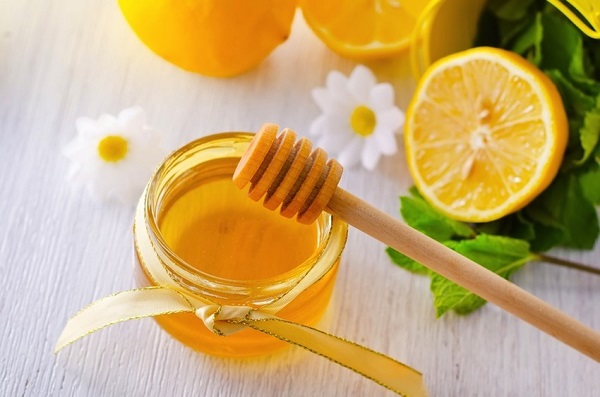 Người bị đau họng nên ăn gì và kiêng gì? Người bị đau họng nên ăn gì và kiêng gì?