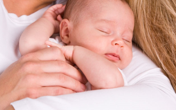 phương pháp chăm sóc trẻ sơ sinh đến khi đầy tháng