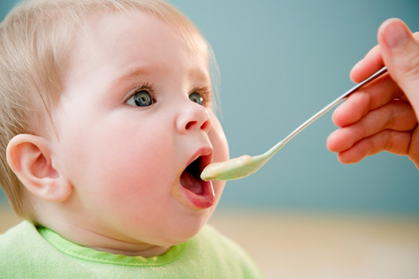 Bột ăn dặm cho bé 5 tháng loại nào tốt, thơm ngon và bổ dưỡng?