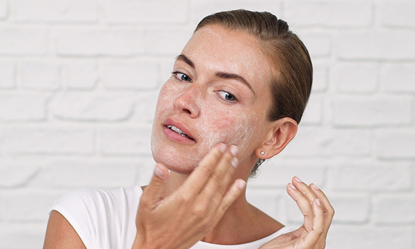 phương pháp dưỡng ẩm cho da mặt