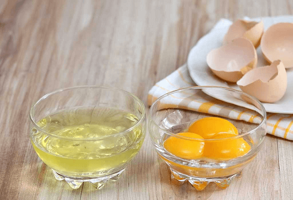 Mặt nạ lὸng trắng trứng gà: TOP 5 cách làm đơn giản và nhanh chόng