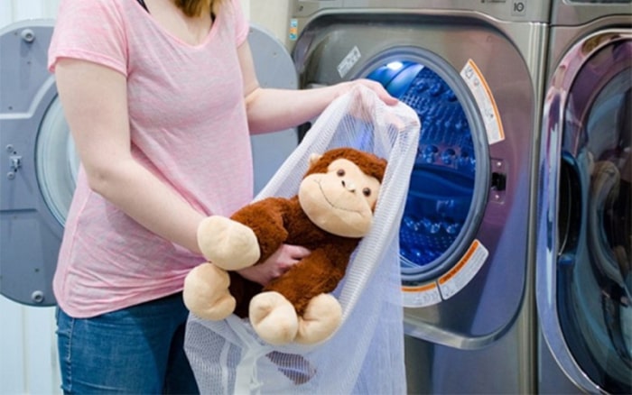 cách giặt gấu bông bằng máy giặt