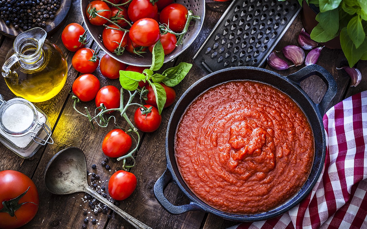làm xốt cà chua